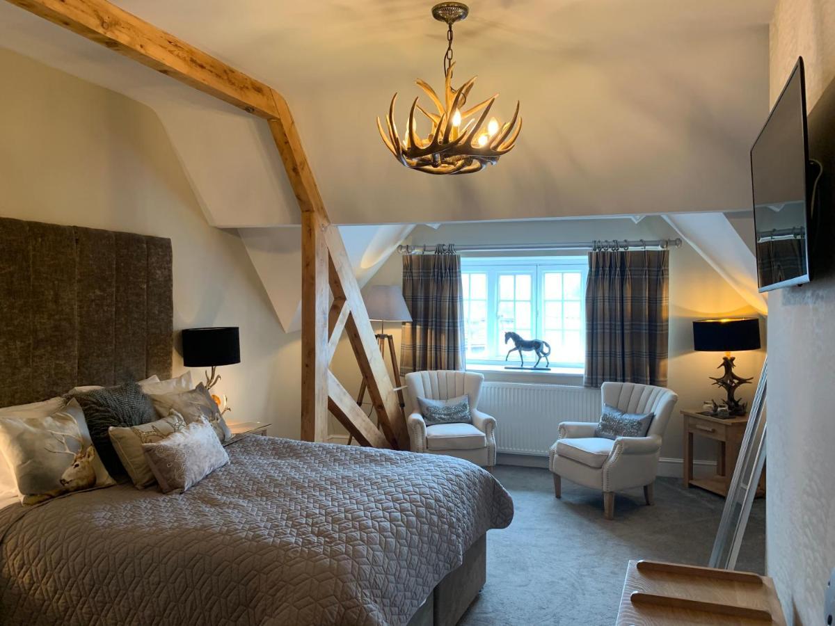 The Wheatsheaf Hotel, แซนด์แบท ภายนอก รูปภาพ